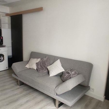 Superbe Appartement En Plein Centre Ville Viarmes Ngoại thất bức ảnh